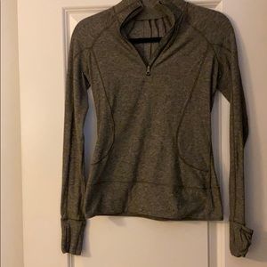 Lululemon 1/4 zip